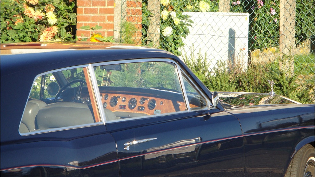 rollsroycesilvershadowc6.jpg