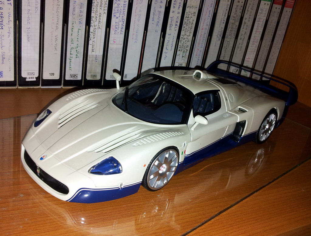 20121126_213215.jpg