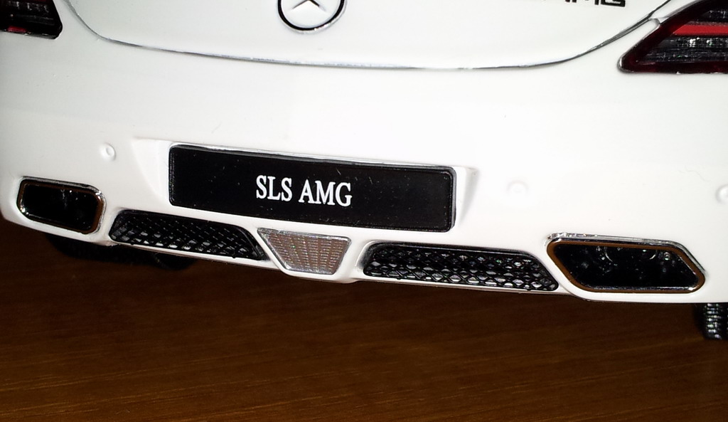 SLS11.jpg