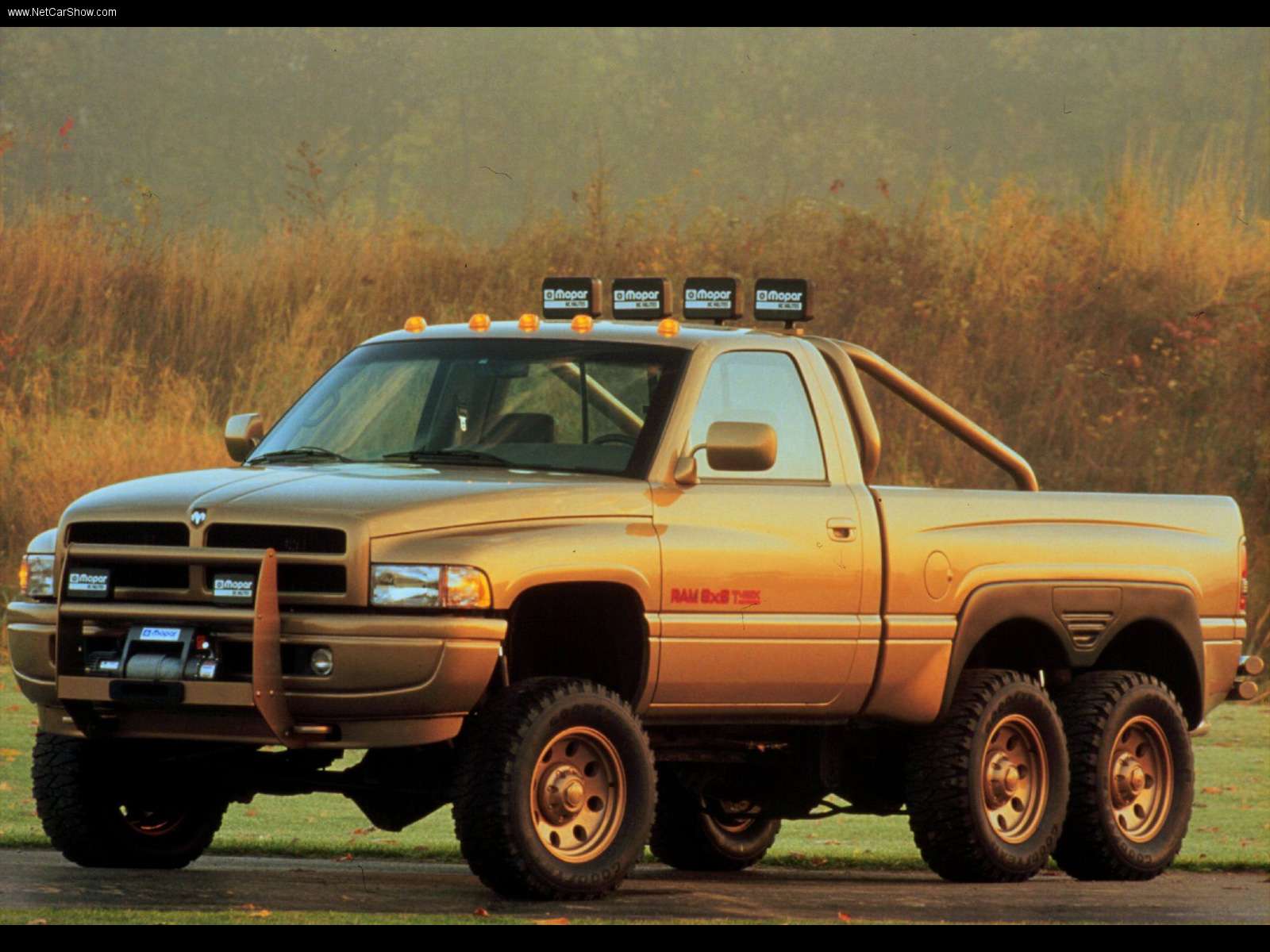1997 Dodge T-Rex Concept.jpg