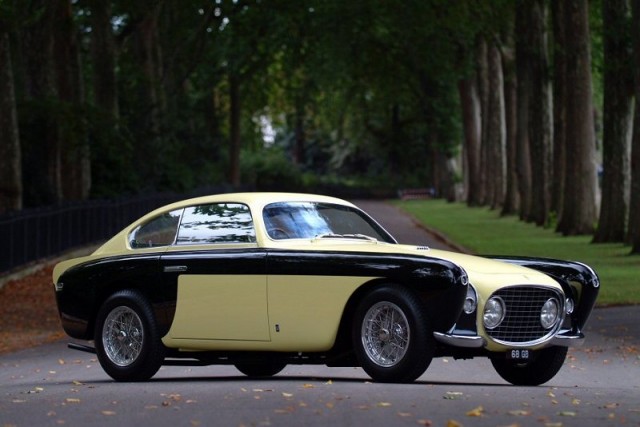 ferrari_212_01.jpg