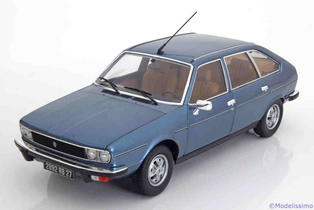 Renault-30-TS-V6-Norev-185270-0.jpg