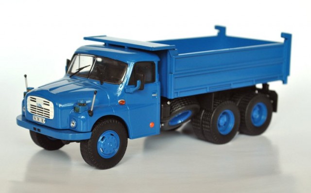 Tatra148a.jpeg