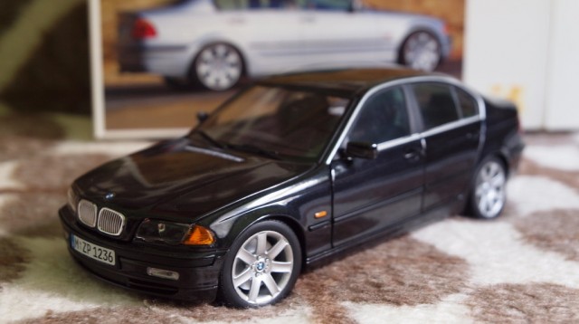 E3036635.jpg
