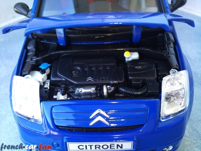 Citroen C2 (7).jpg