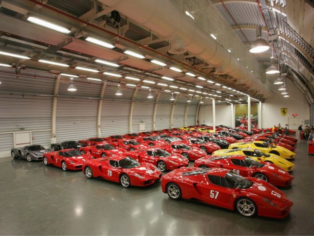 Ferrari-Enzo_mp20_pic_33295.jpg
