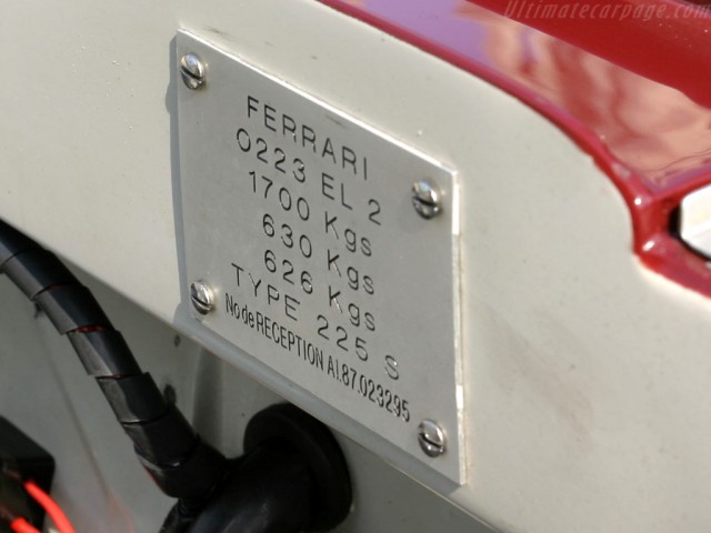 Ferrari-225-Inter-Vignale-Berlinetta_6.jpg