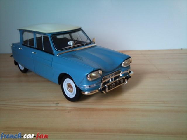 Citroen AMI6 (1).jpg