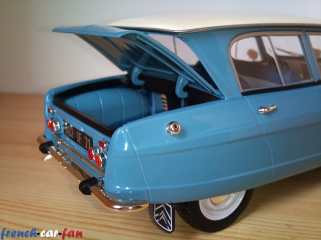 Citroen AMI6 (10).jpg
