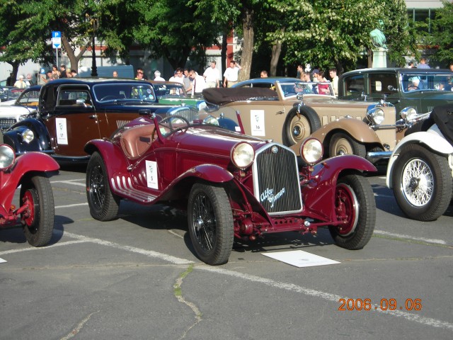 Alfa Romeo 2300.JPG