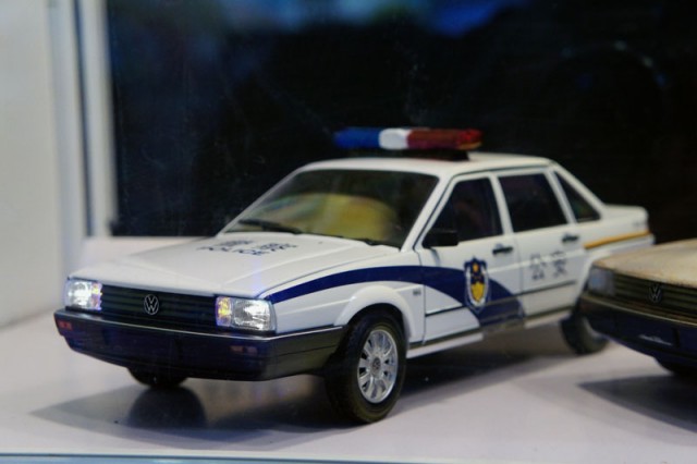 111012231764ae8e69f8691651.jpg