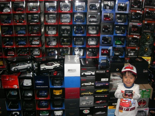 321633_235317146527918_100001489046139_687292_1430543798_n.jpg