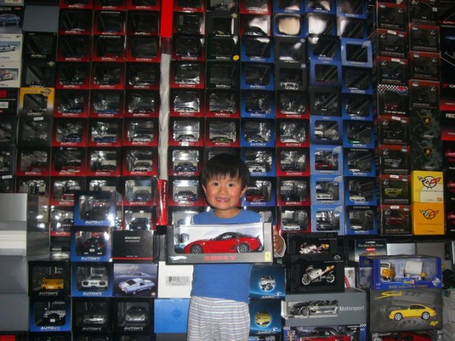 283201_198834513509515_100001489046139_567185_7558834_n.jpg