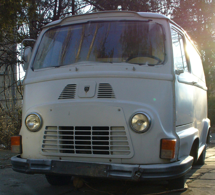 dacia_d6-2.jpg