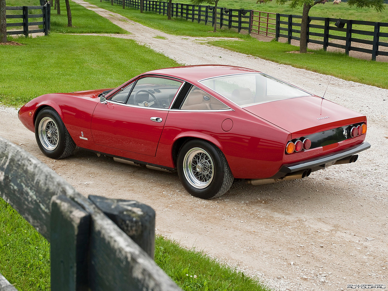 autowp.ru_ferrari_365_gtc_4_10.jpg