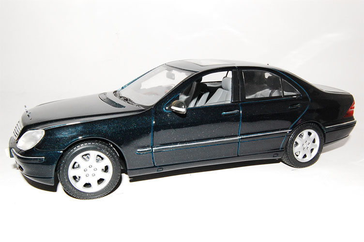 s-class01.JPG