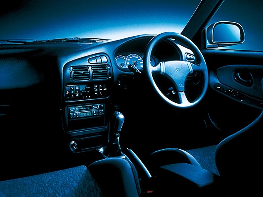 1994_Mitsubishi_LancerEvolutionII2.jpg