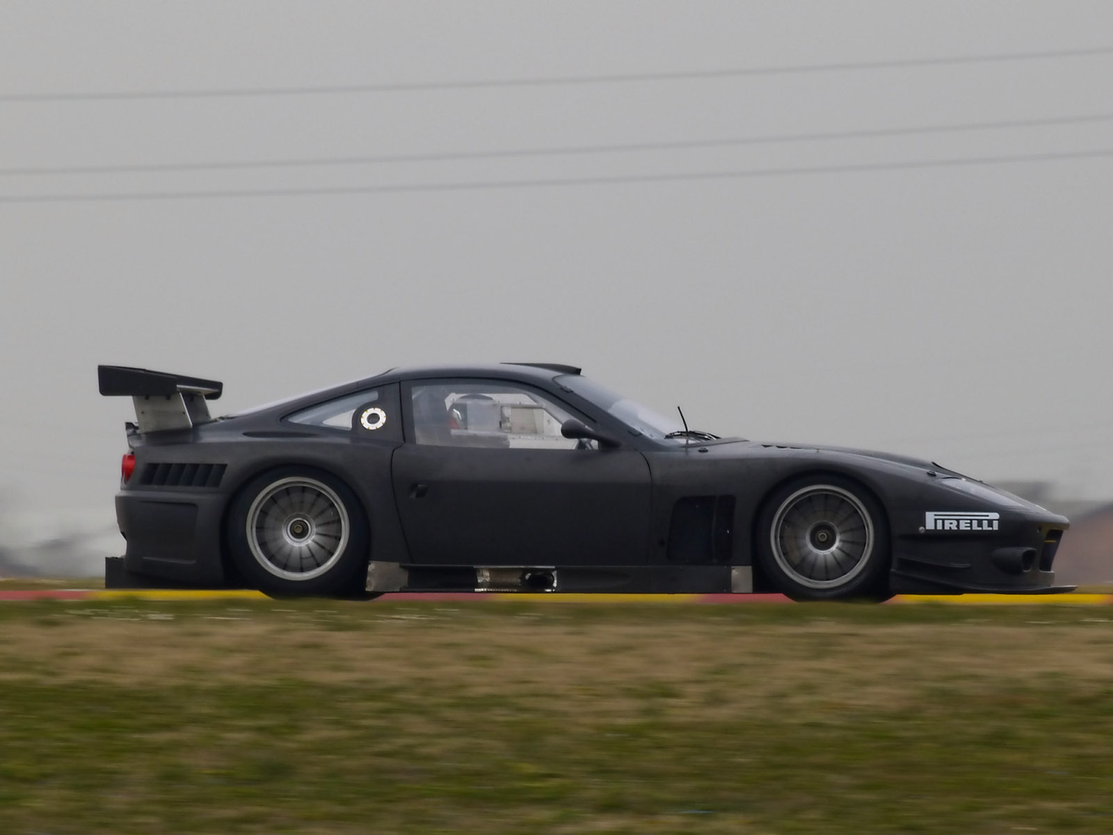 autowp.ru_ferrari_575_gtc_evoluzione_3.jpg