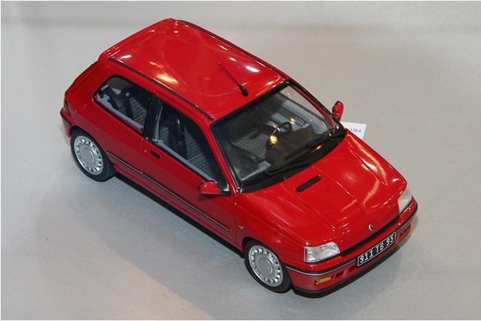 clio_110.jpg