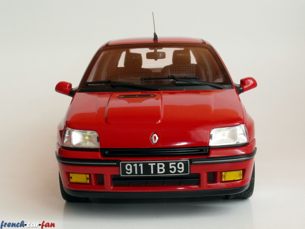 Clio 16S 1.JPG