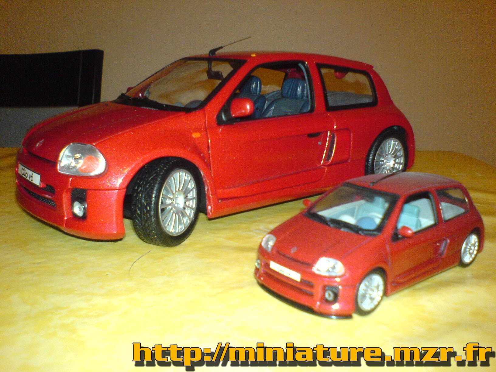 ClioV6-118-4501.jpg