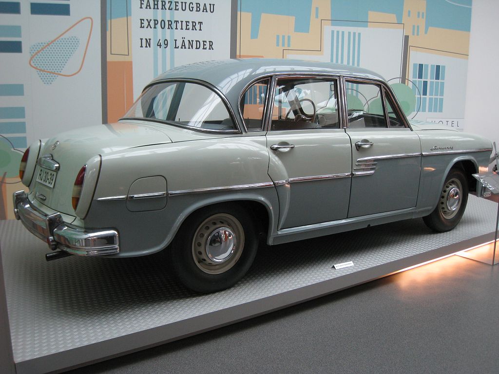 horch_24b.jpg