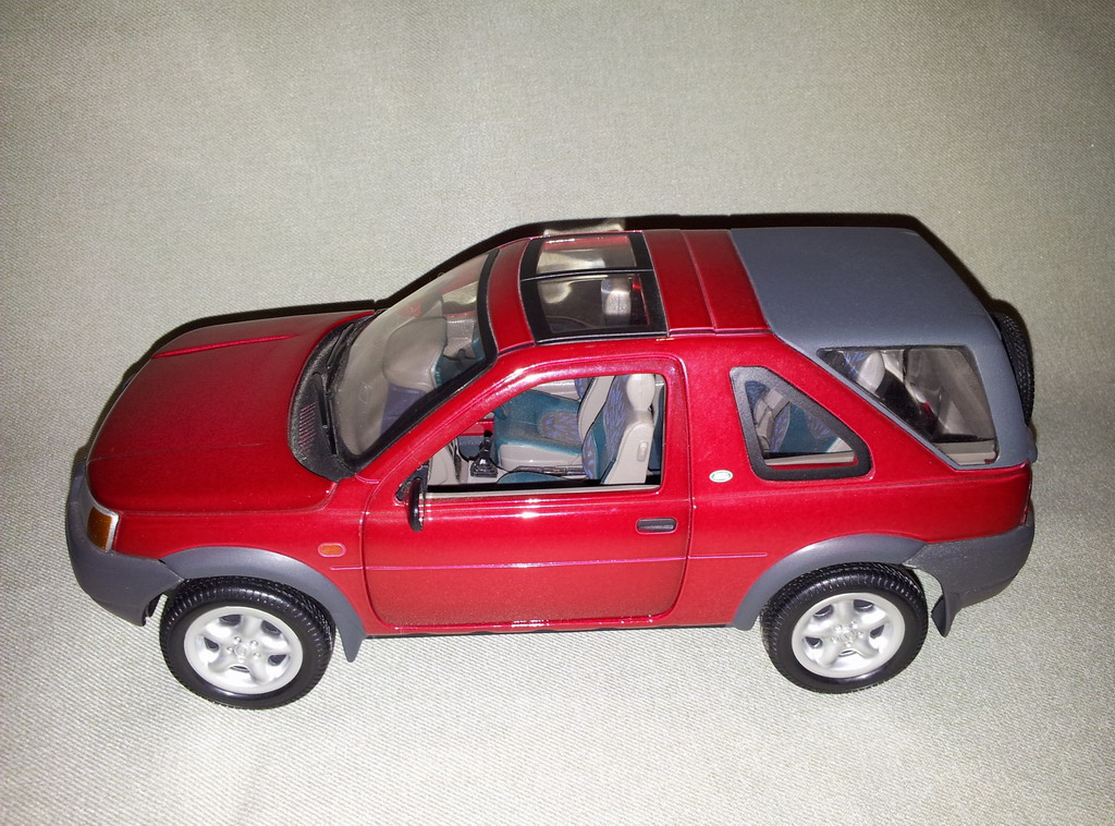 LR2.jpg