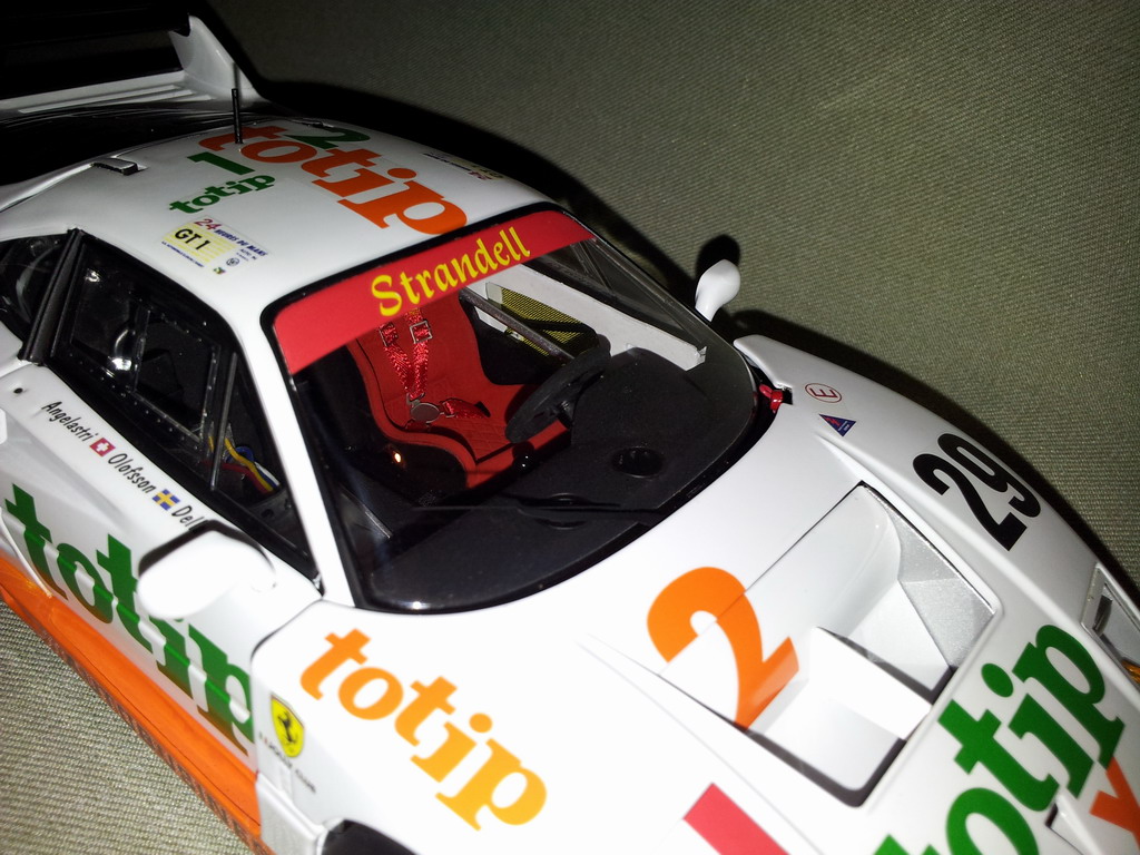 F40LM12.jpg