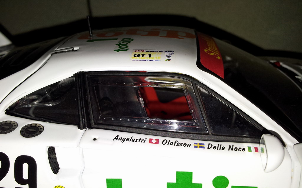 F40LM13.jpg