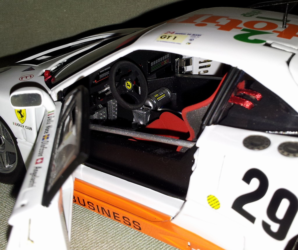 F40LM15.jpg