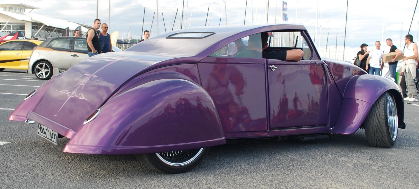 citroencv2hotrod4.jpg