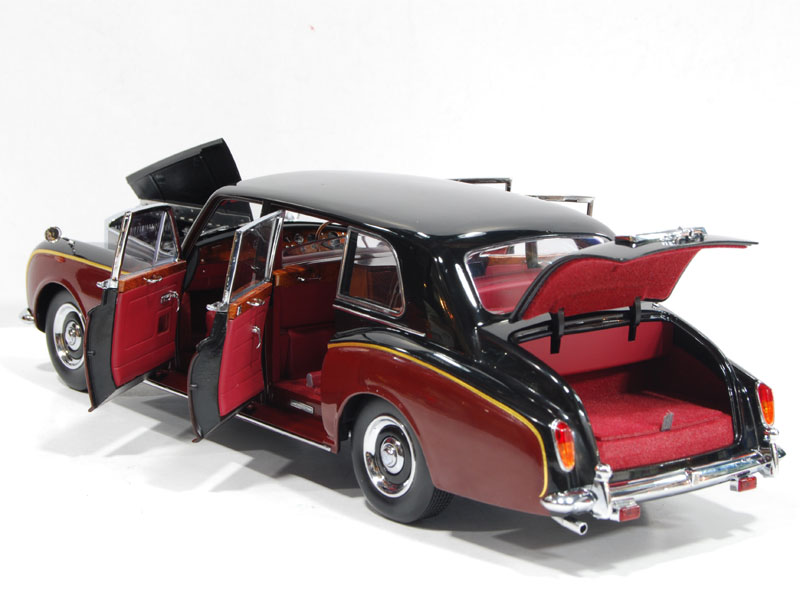 black-marroon-phantom1.jpg