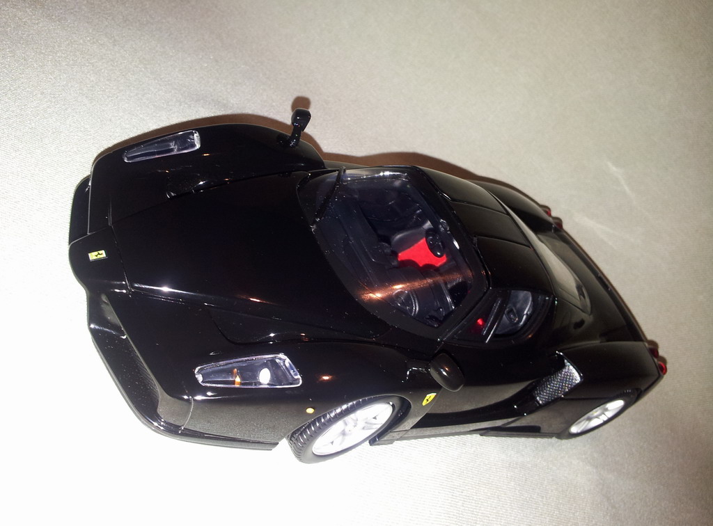 Enzo03.jpg