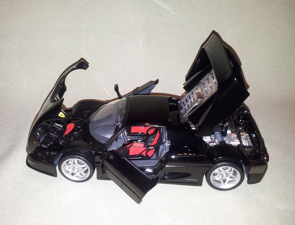 F50black6.jpg