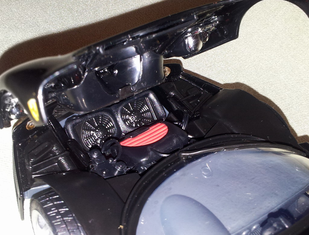 F50black7.jpg