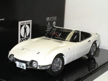 toyota2000.jpg