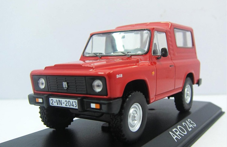 aro243a.jpg