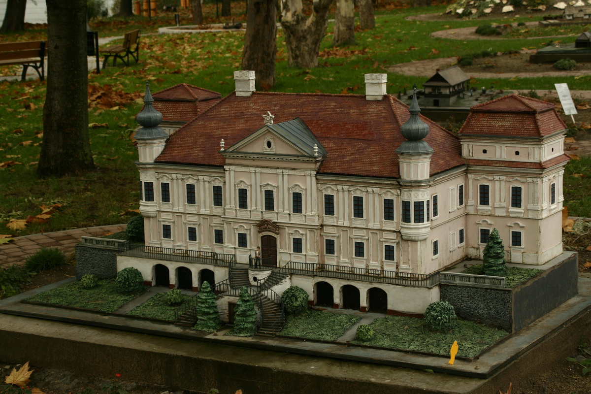 A sziráki kastély